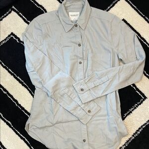 Abercrombie & Fitch Light Gray Button-Down Shirt